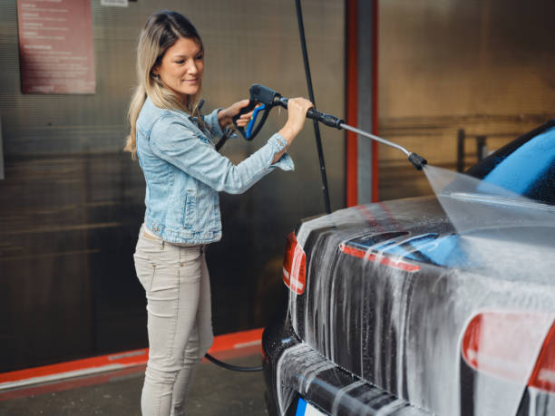 Best Sidewalk Pressure Washing  in Mayville, WI